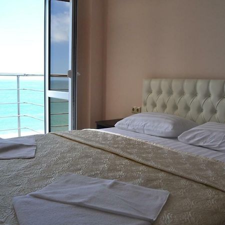 Orchidea Hotel Gagra Exterior foto
