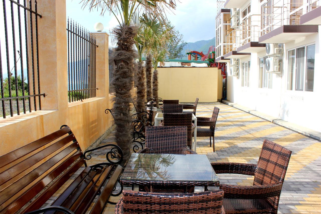 Orchidea Hotel Gagra Exterior foto
