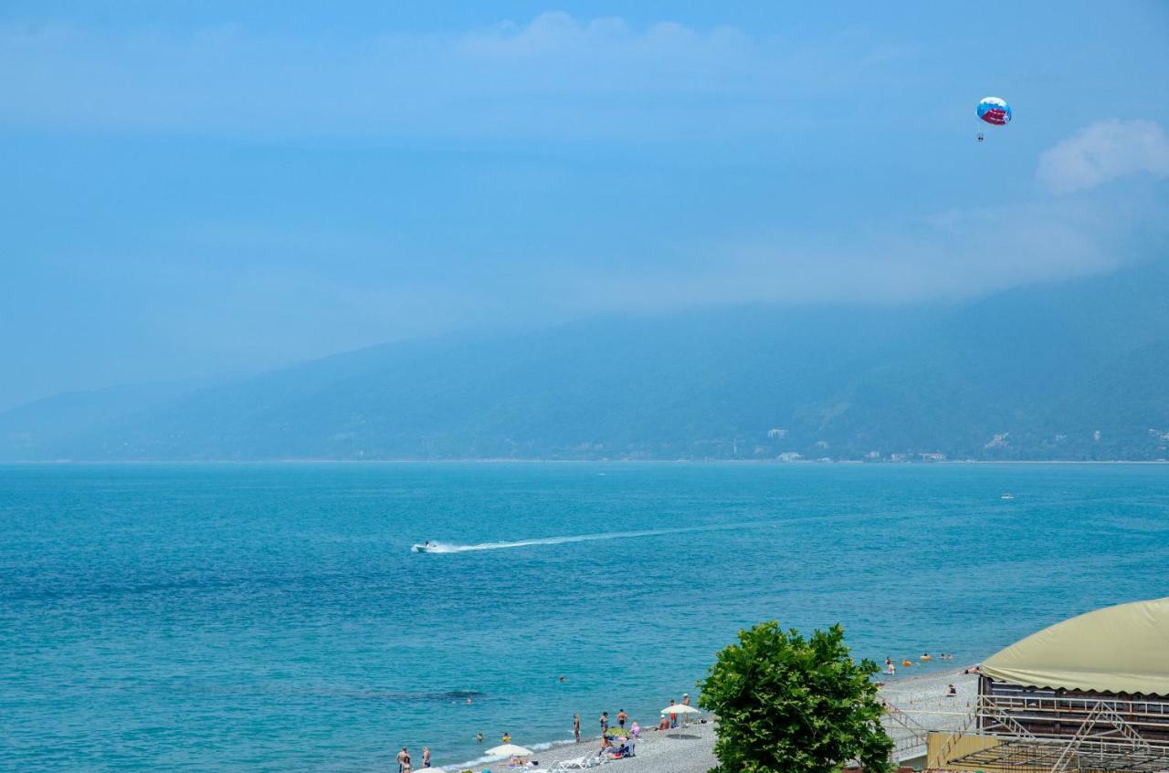 Orchidea Hotel Gagra Exterior foto