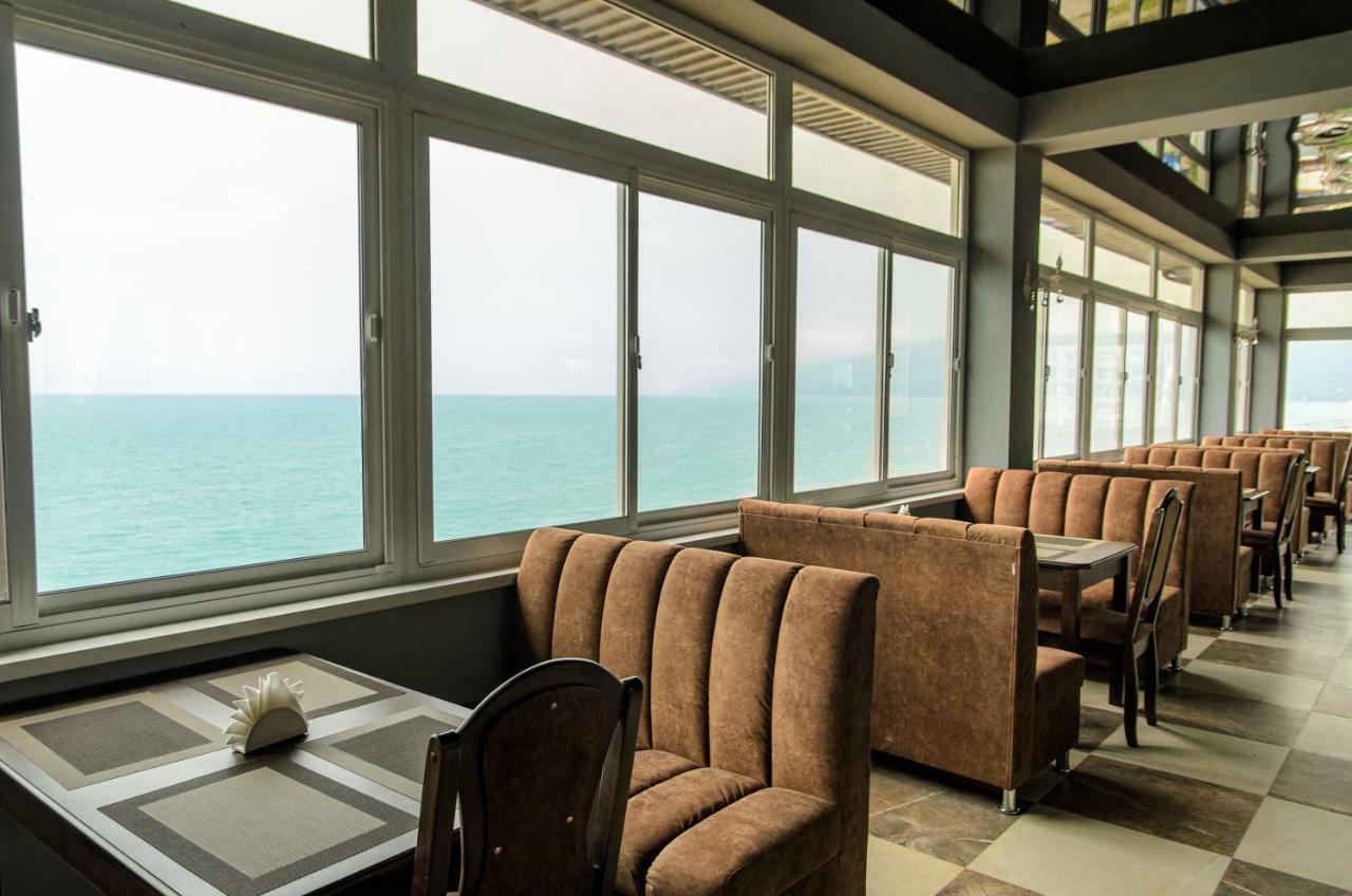 Orchidea Hotel Gagra Exterior foto