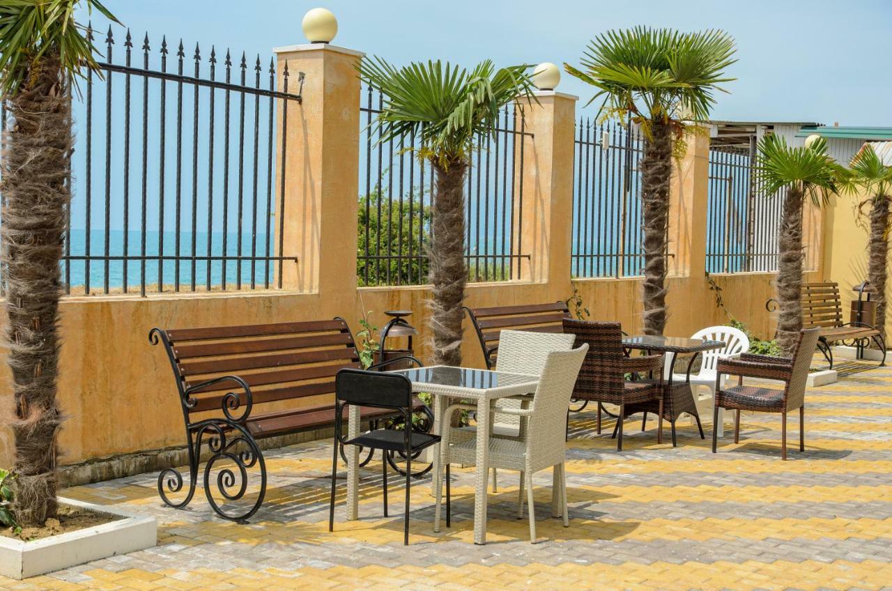 Orchidea Hotel Gagra Exterior foto